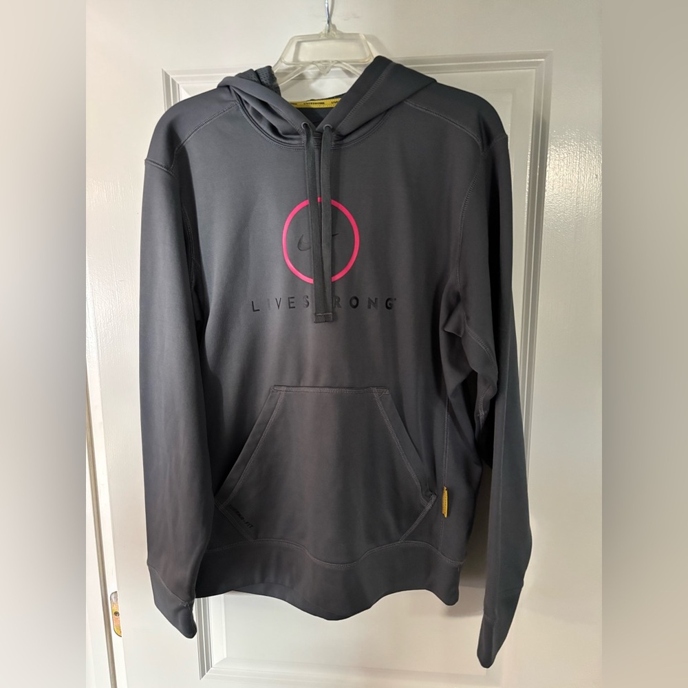 Nike Therma-FIT LIVESTRONG Women’s Small Hoodie Gray Pink Swoosh Pullover